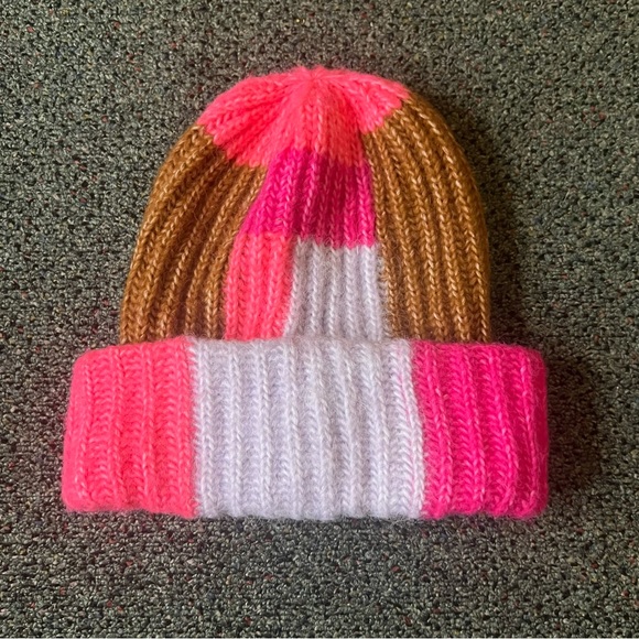 WILD FABLE Colorblock Neon Pink & Brown Chunky Knit Beanie Winter Hat Accesory - Picture 5 of 16